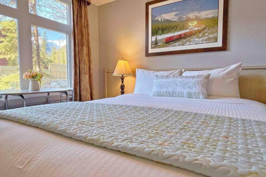 Windtower Lodge Queen Bed Suite-Ugparking&Walking2Dt Κάνμορ Εξωτερικό φωτογραφία