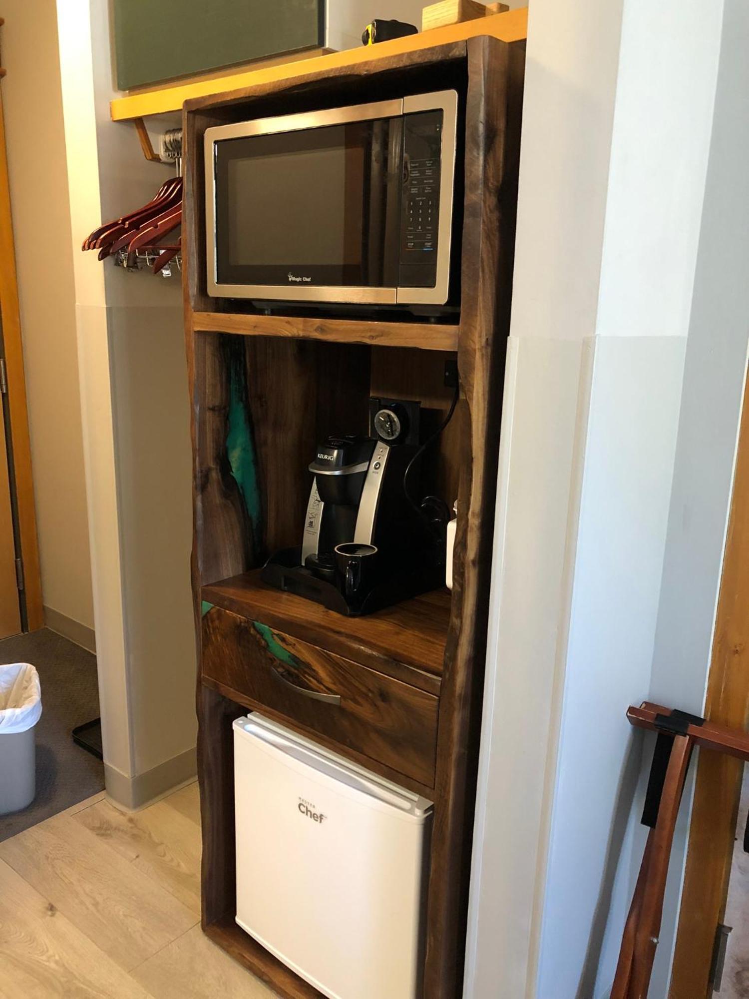 Windtower Lodge Queen Bed Suite-Ugparking&Walking2Dt Κάνμορ Εξωτερικό φωτογραφία